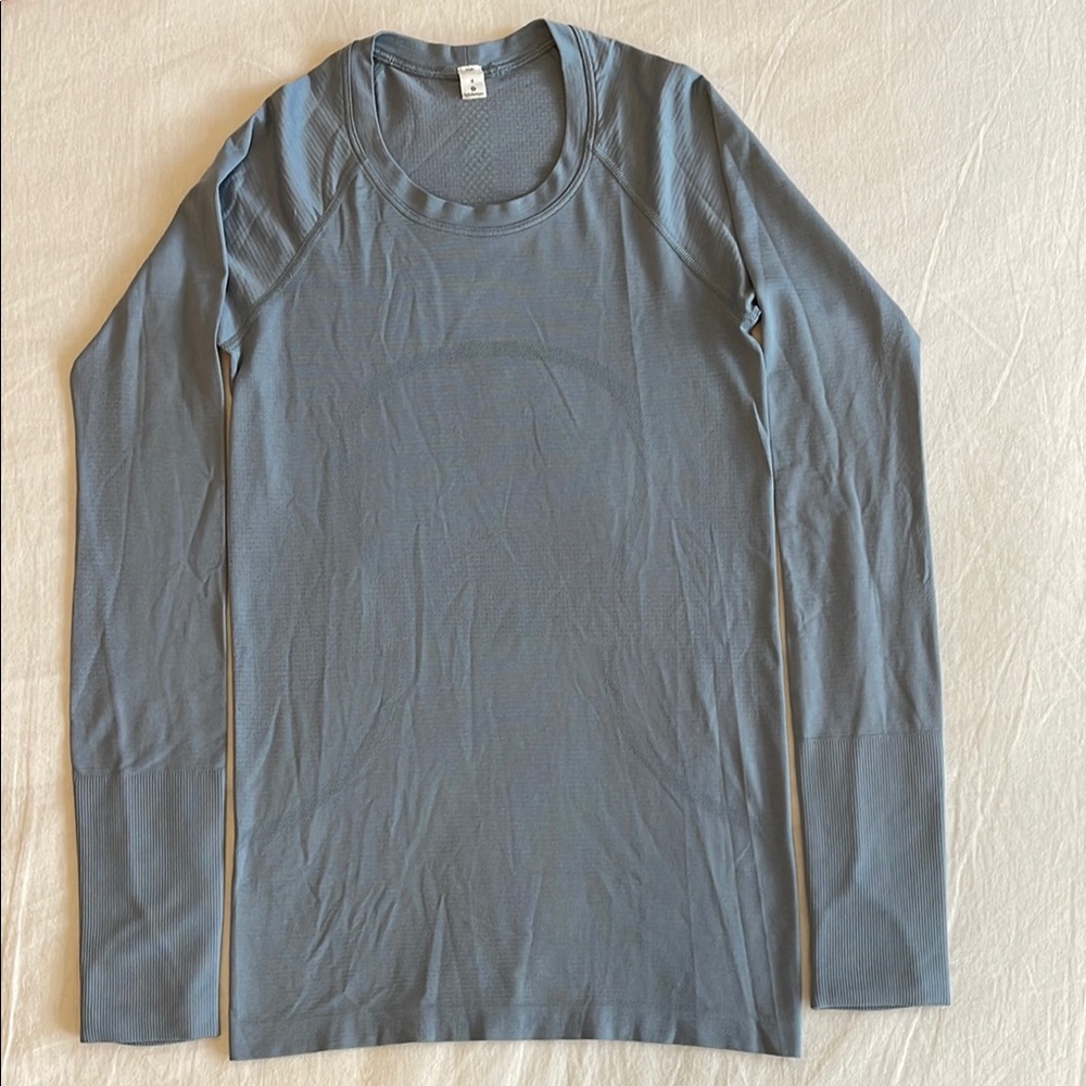Lululemon Swiftly Tech 2.0 Long Sleeve - slate blue